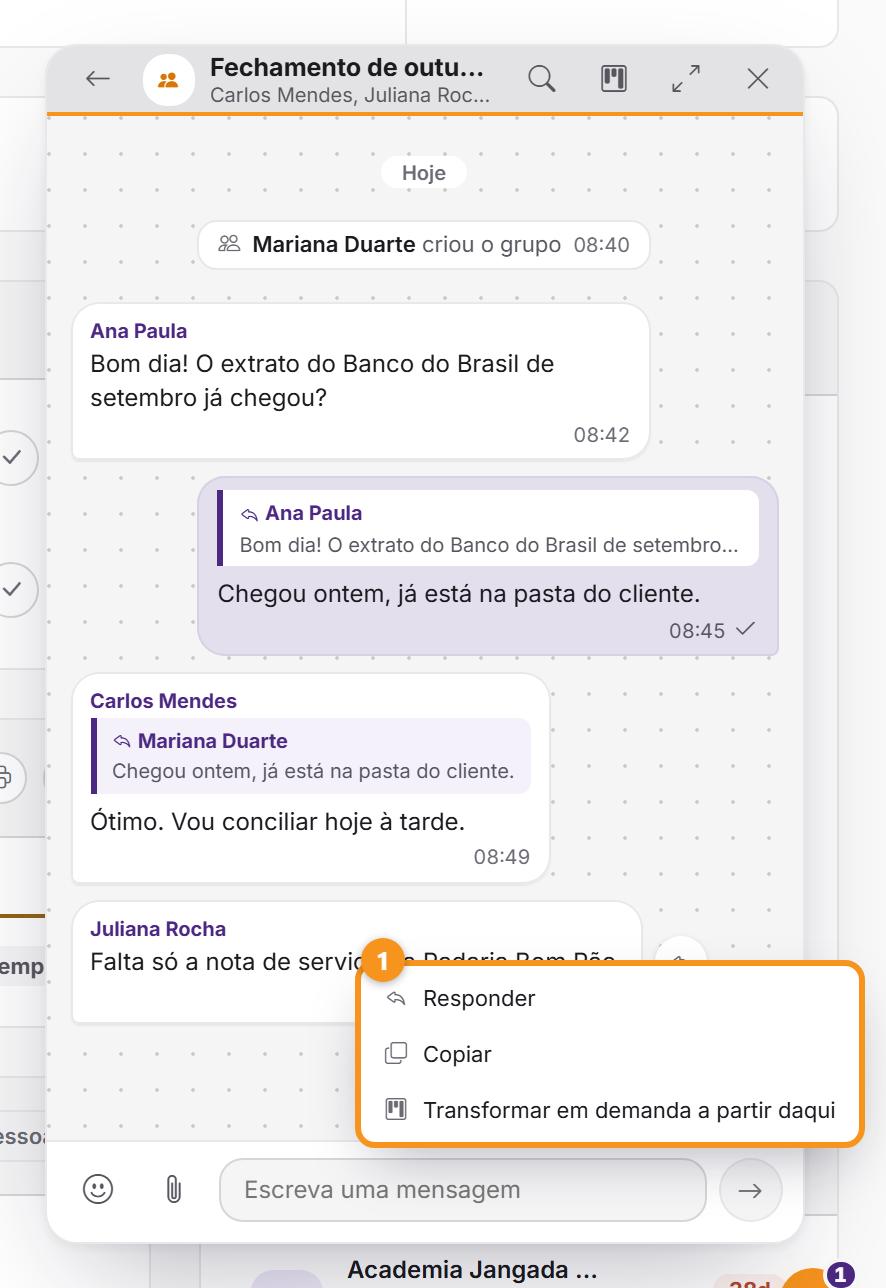 O menu de uma mensagem: Responder, Copiar e Transformar em demanda.